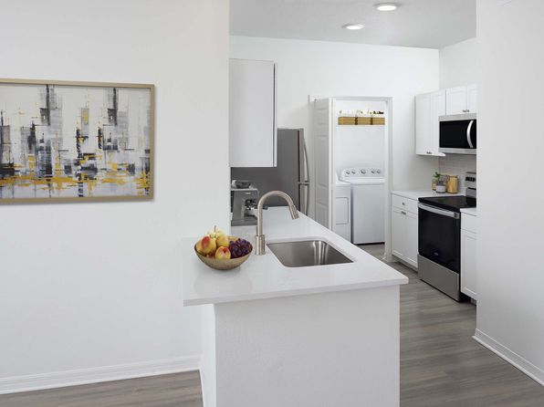 Camden Royal Palms | 826 Milano Cir, Brandon, FL