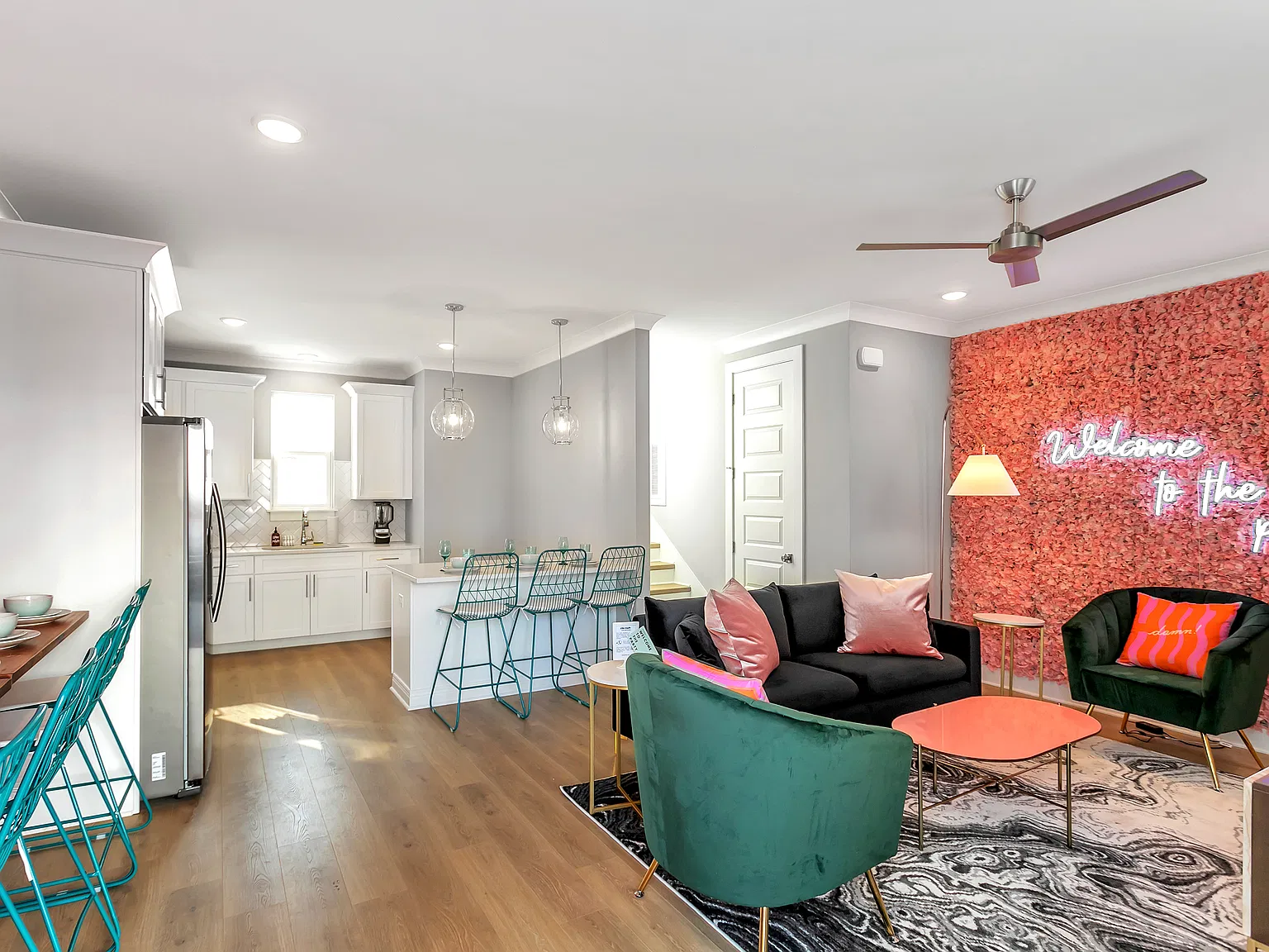 2 bed, 2.5 bath, 1500 sqft, $1,950 — Photo 2