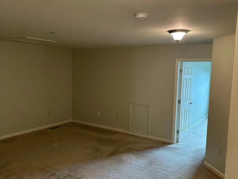 2105 Glenhaven Way #MAIN — Photo 13