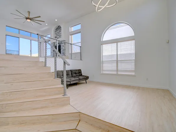 1247 Monte Verde Dr NE, Albuquerque, NM 87112