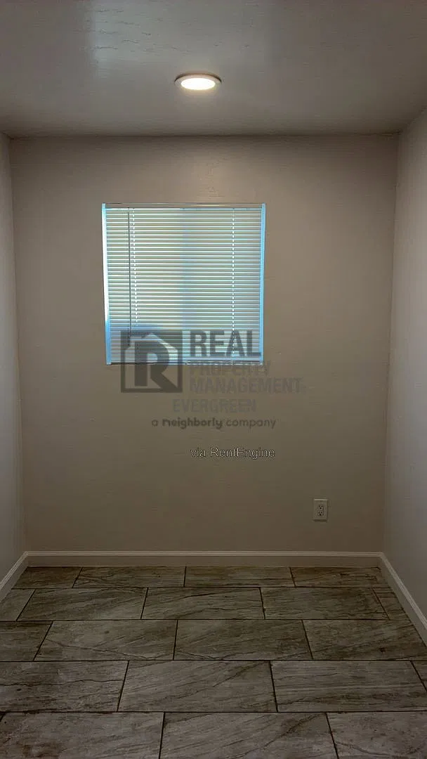 1 bed, 1.0 bath, $850 — Photo 4