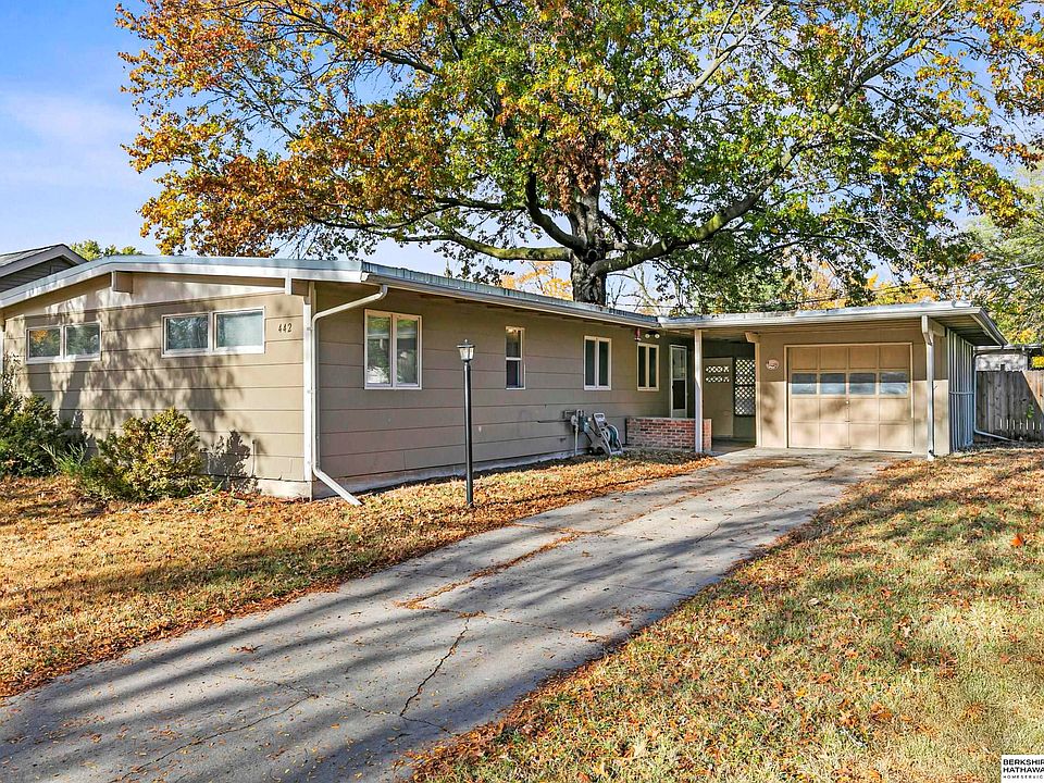 1st image of 442 Eastborough Ln