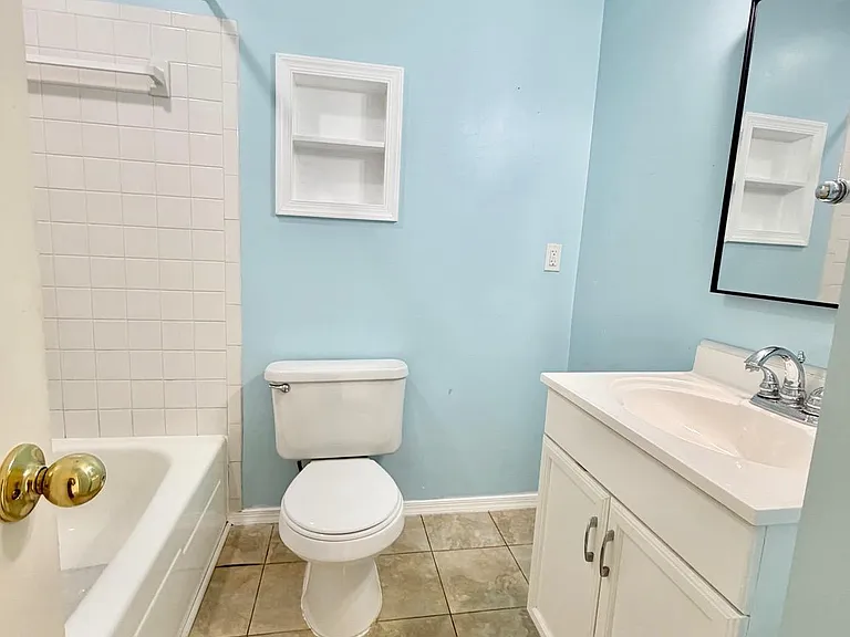 13767 Marsden Ct — Photo 8