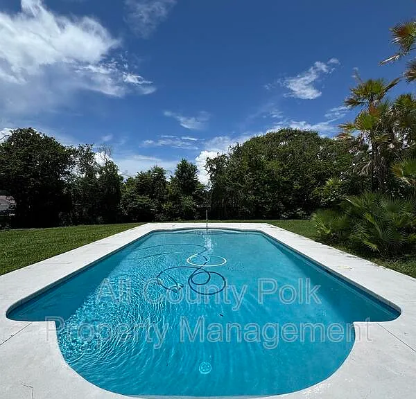 8601 Sunnydale Ln — Photo 31