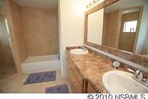 5th image of 2929 Sunset Dr