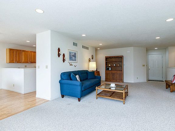 3rd image of 2810 Kaitlyn Dr