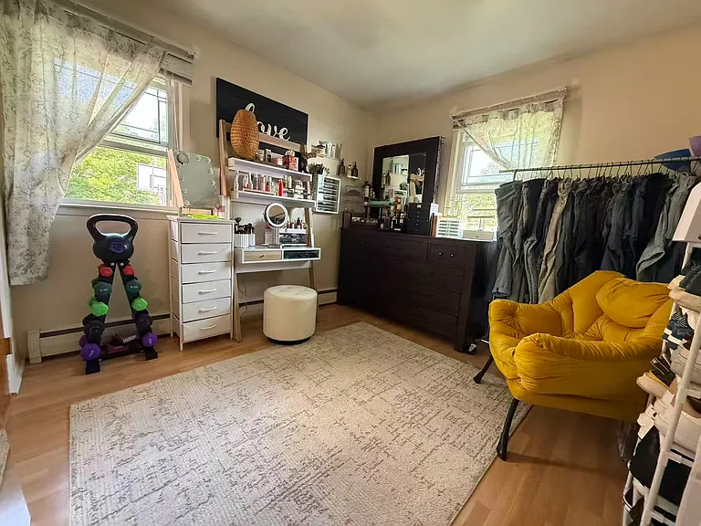 8692 Marengo St — Photo 11