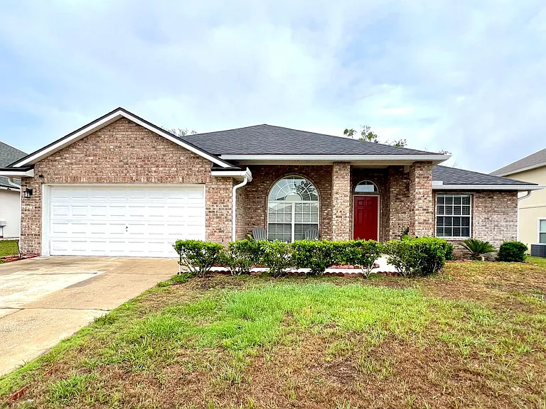 3258 Woodglen Dr — Photo 2