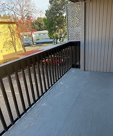 WB-203 patio2