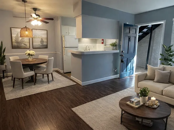 2116 Lexington St APT 1, Houston, TX 77098