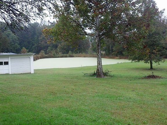 4th image of 1084 N Nc Highway 87