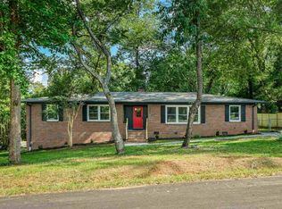 122 Bedford Rd, Spartanburg, SC 29301