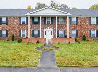 640 Oakcrest Dr, Paducah, KY 42001