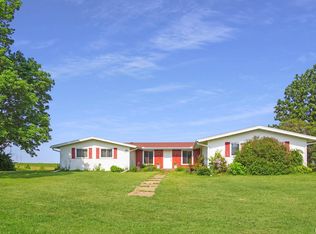 18223 N Slane Rd, Princeville, IL 61559