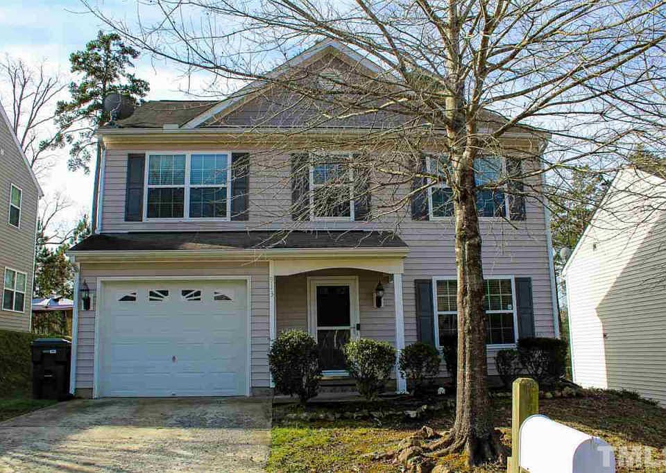 1st image of 913 Woodside Park Ln