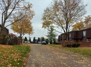 4794 Dierker Rd, Columbus, OH 43220