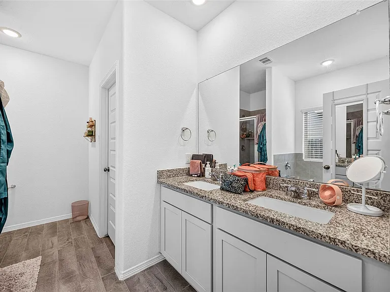 22338 Auburn Cabin Ln — Photo 15