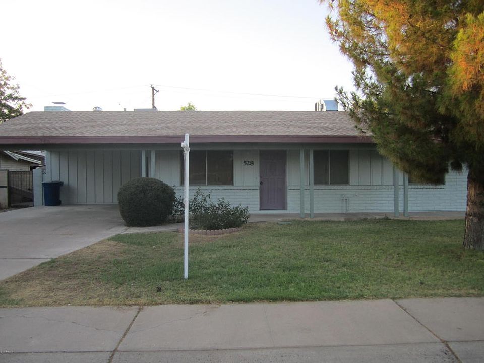 1st image of 528 E Balboa Dr