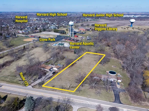 (undisclosed Address), Harvard, IL 60033