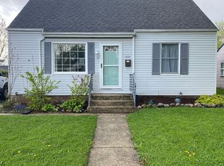 1868 Dean St, Huntington, IN 46750