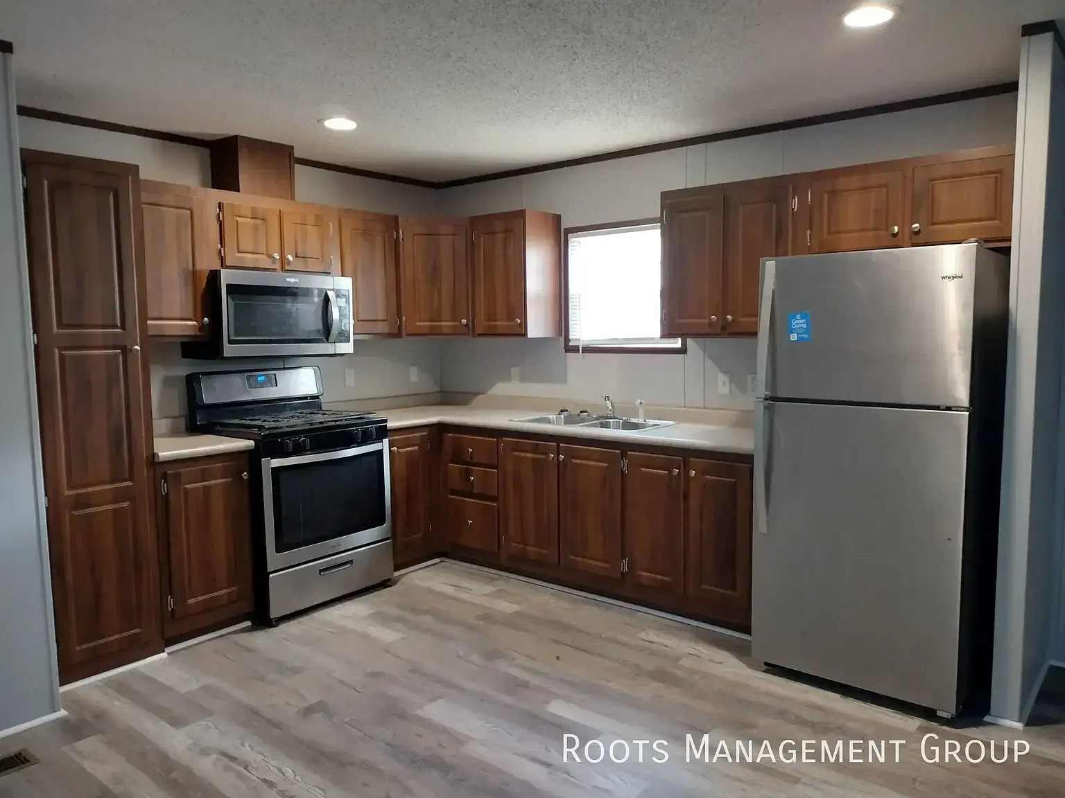 3 Bed 2 Bath Home Available for Lease at Pasadena MHC - Apply Now! — Photo 4
