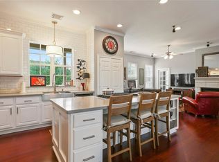 46 Islewood Blvd, The Woodlands, TX 77380