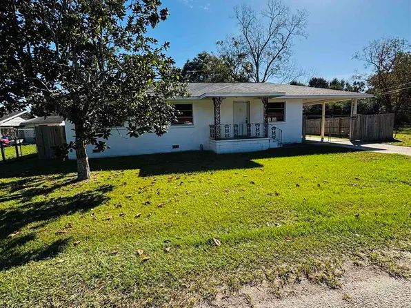8408 Pond Ave, Pensacola, FL 32534