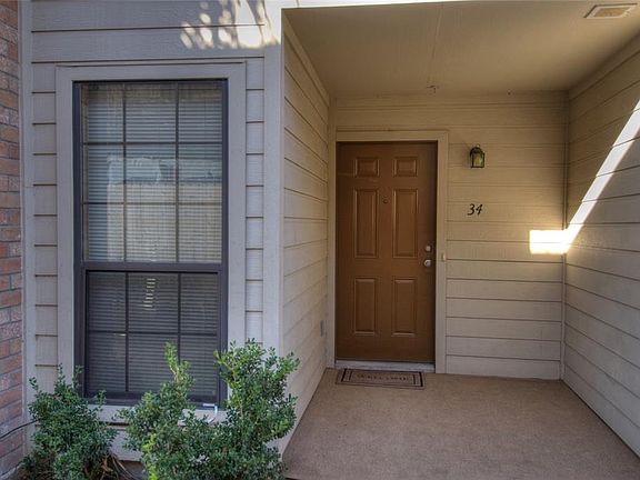 2nd image of 10912 Gulf Fwy APT 34