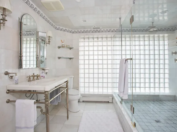 8029 Shore Road image 10 of 14