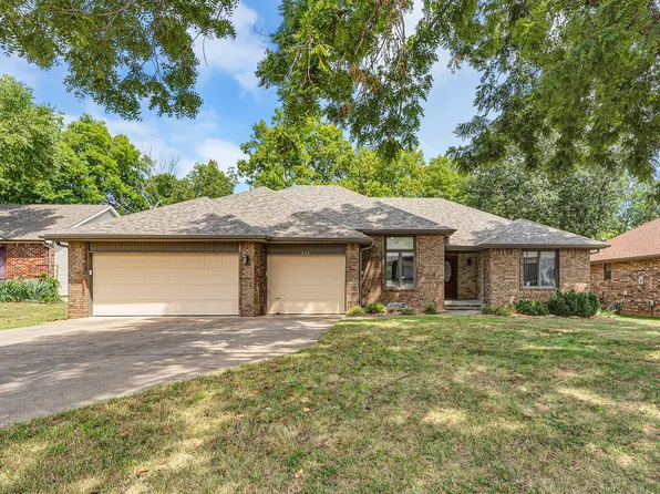 3115 W Edgewood Street, Springfield, MO 65807