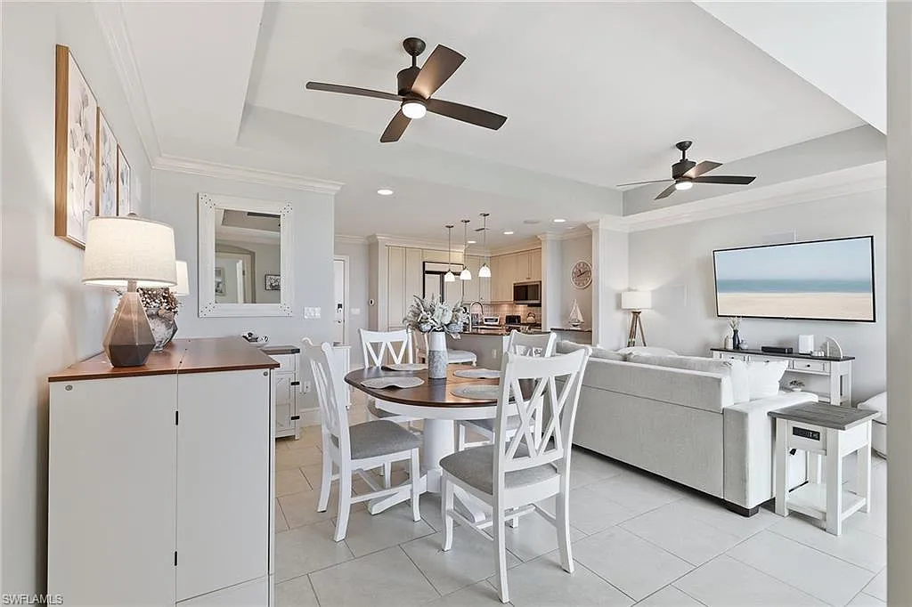 1 bed, 1.0 bath, 1088 sqft, $9,000 — Photo 3