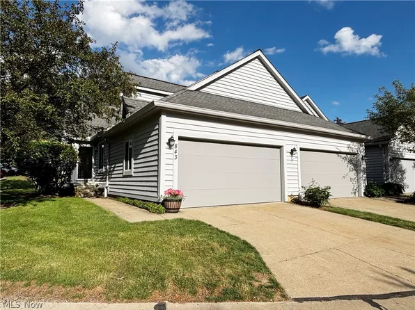 843 Arboretum Cir, Northfield, OH 44067