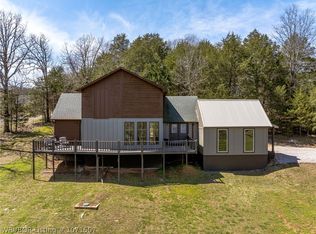 609 Candlelight Ln, Cedarville, AR 72932