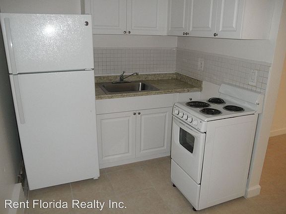 5th image of 247 Wenonah Pl APT 2