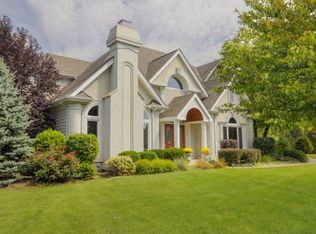 1705 Keim Trl, St Charles, IL 60174