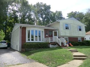 4541 Eaton Pl, Alexandria, VA 22310