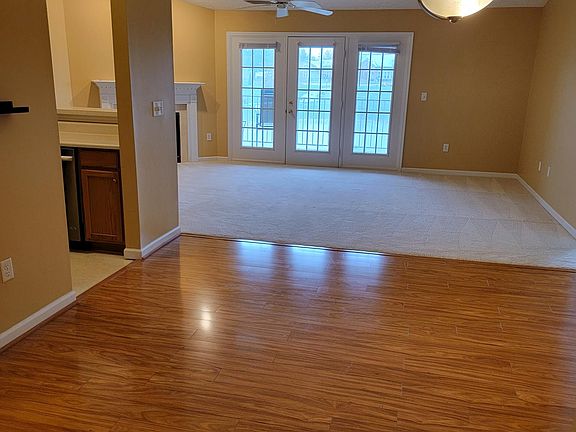 5th image of 5594 Harbourwatch Way #20-204
