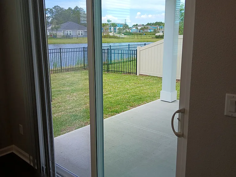 89 Signet Cir — Photo 10