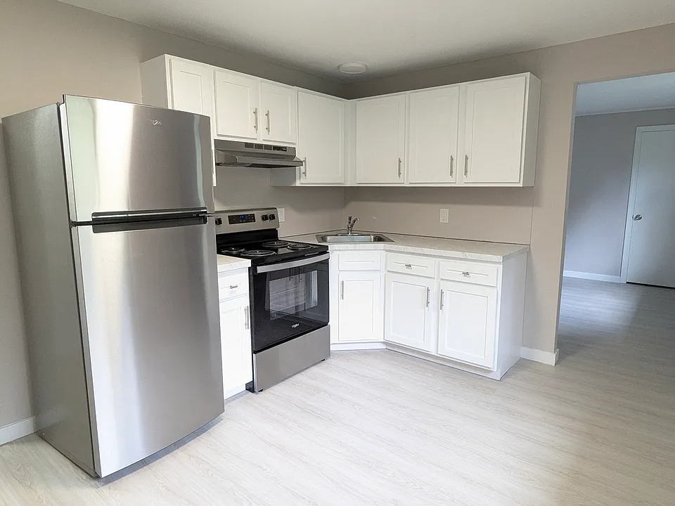 19 Hart Cir #11