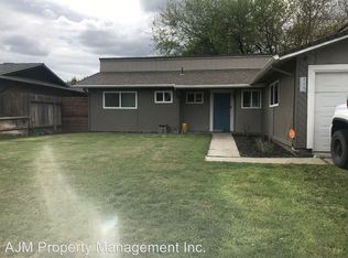 713 R St, Newman, CA 95360