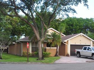 5023 SW 147th Pl, Miami, FL 33185