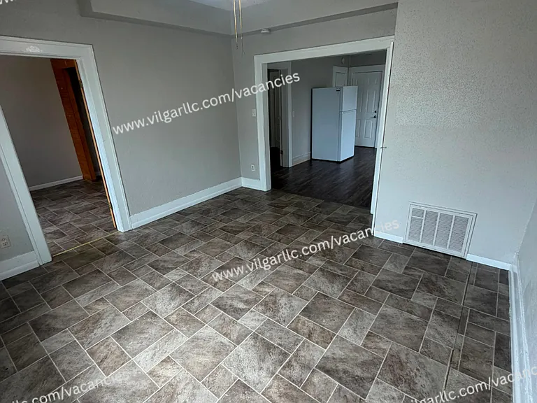 1202 W 151st St — Photo 8