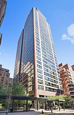 Rented by Keller Williams NYC | media 26