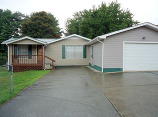 208 Starrett St, Sweetwater, TN 37874