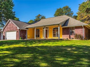 1249 N Choctaw Rd, Choctaw, OK 73020