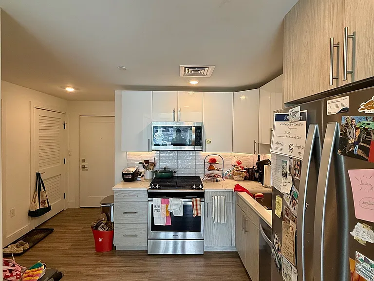 386 Market St #205 — Photo 2