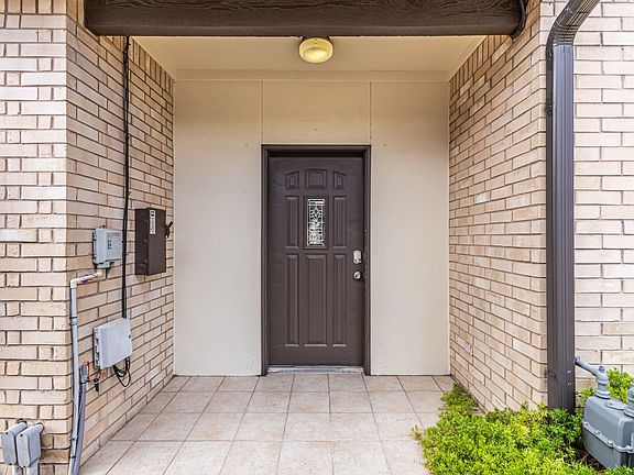 4th image of 2445 Monarch Dr Unit 1204