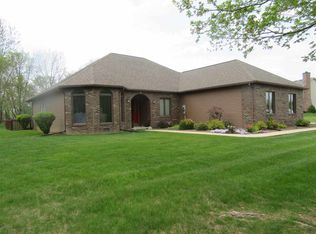9013 Deer Creek Rd, Greentown, IN 46936