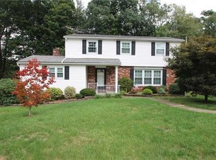 628 Buckingham Dr, Greensburg, PA 15601