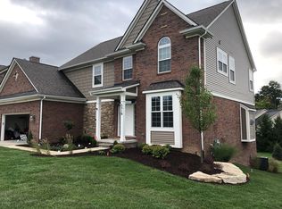 5318 Edgewood Shores Dr, Howell, MI 48843